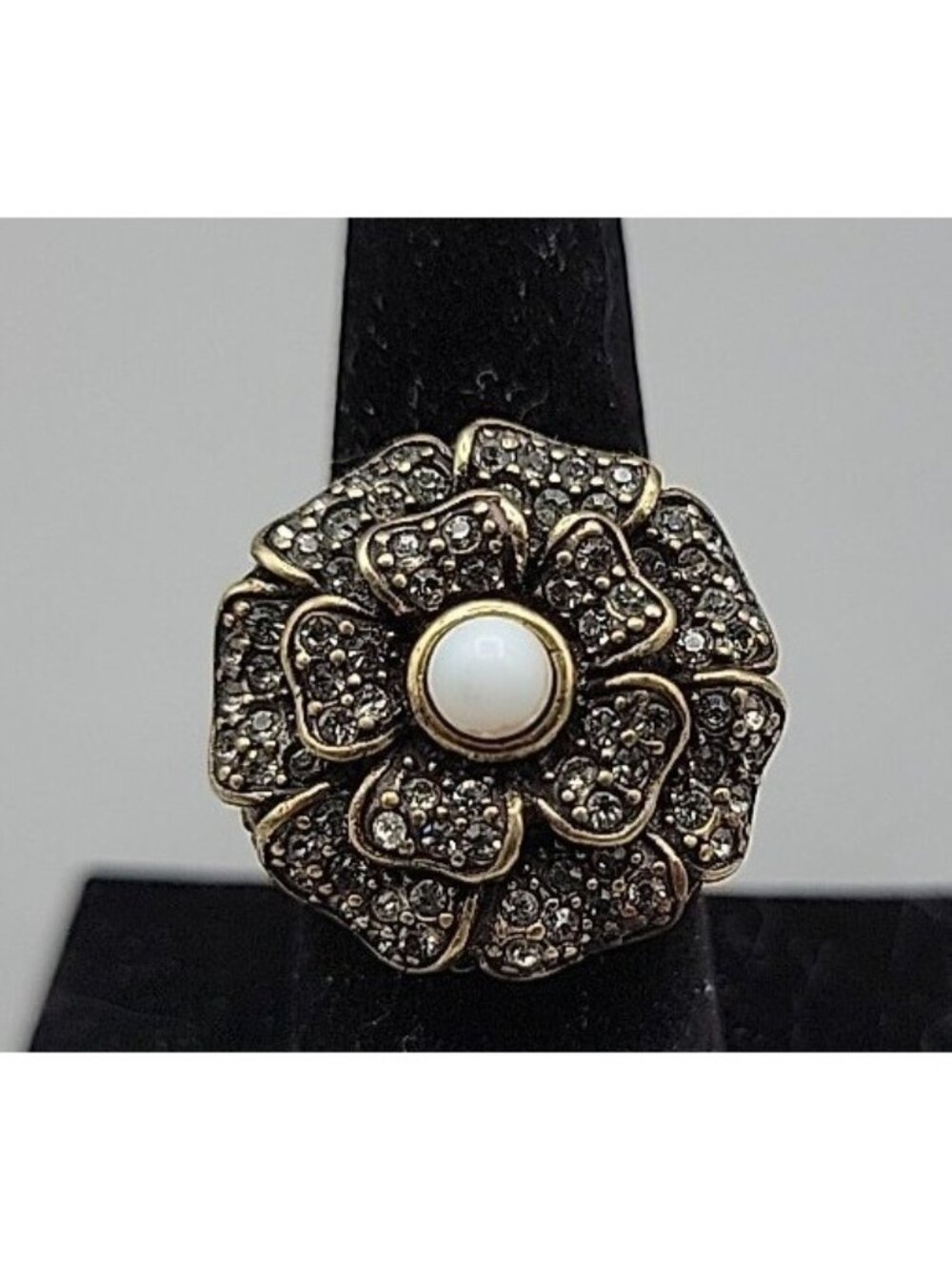 Heidi Daus Passionate Posey Cocktail Ring Crystal Faux Pearl Flower Ring 7.75